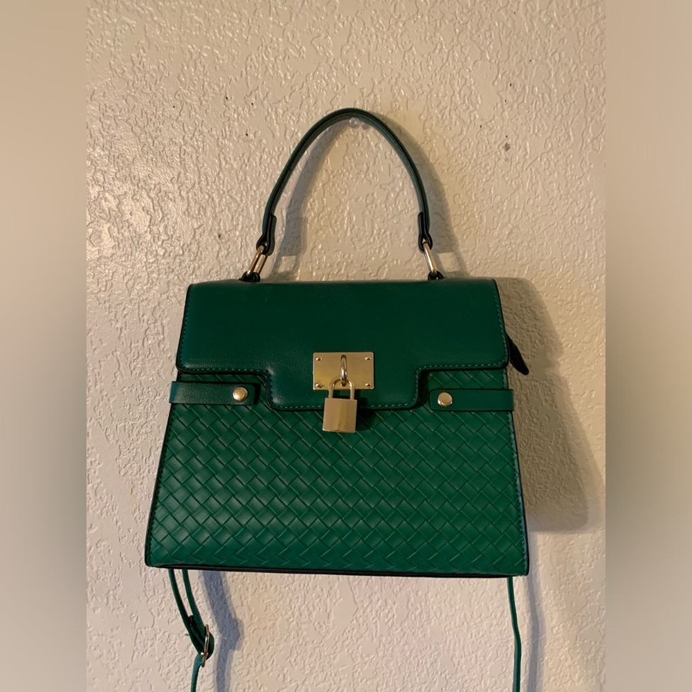 Green textured handbag